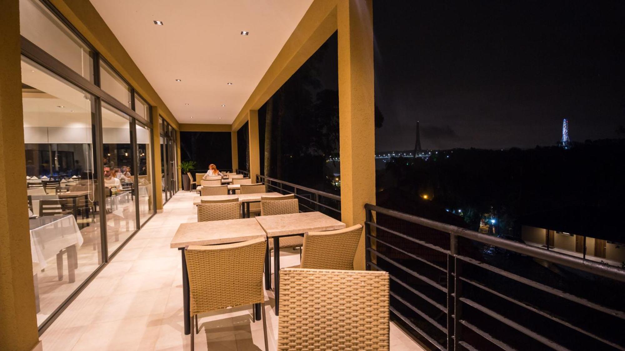 Pirayu Hotel & Resort Пуэрто-Игуасу Экстерьер фото